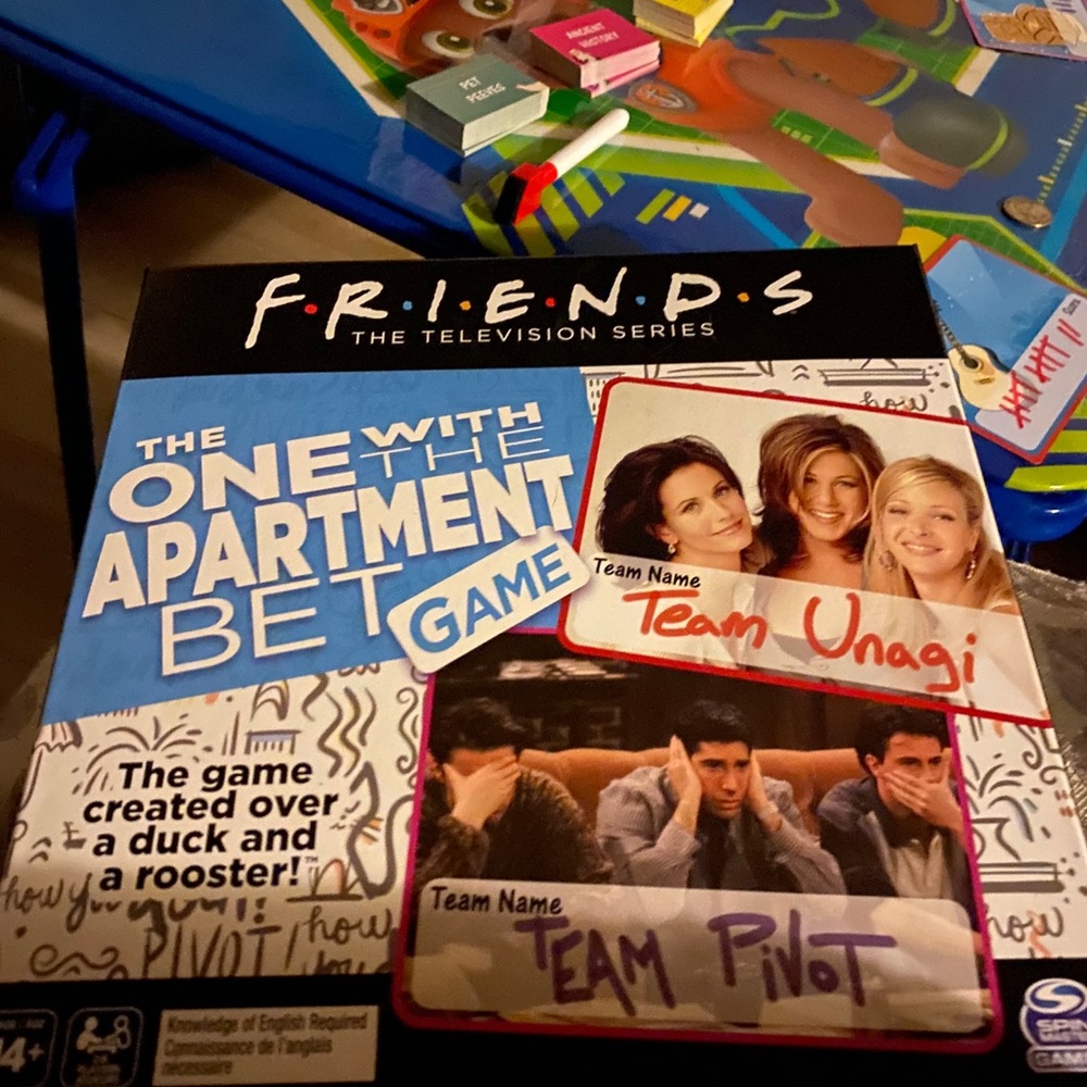 FRIENDS - The Apartment Bet Trivia Game
